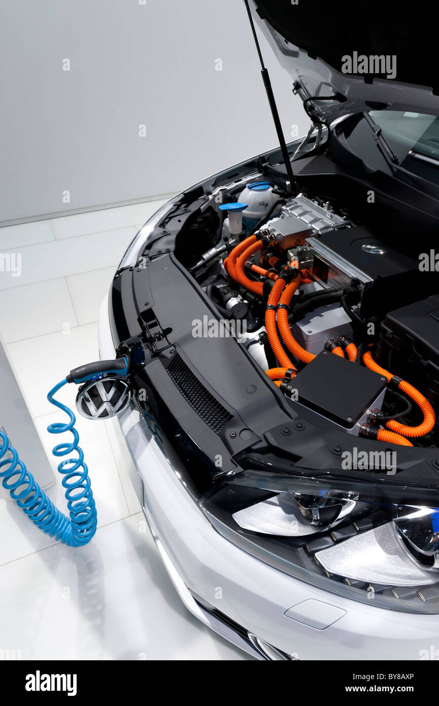 Volkswagen Golf blue-e-motion auto elettrica concetto alla 2011 North American International Auto Show di Detroit Foto Stock