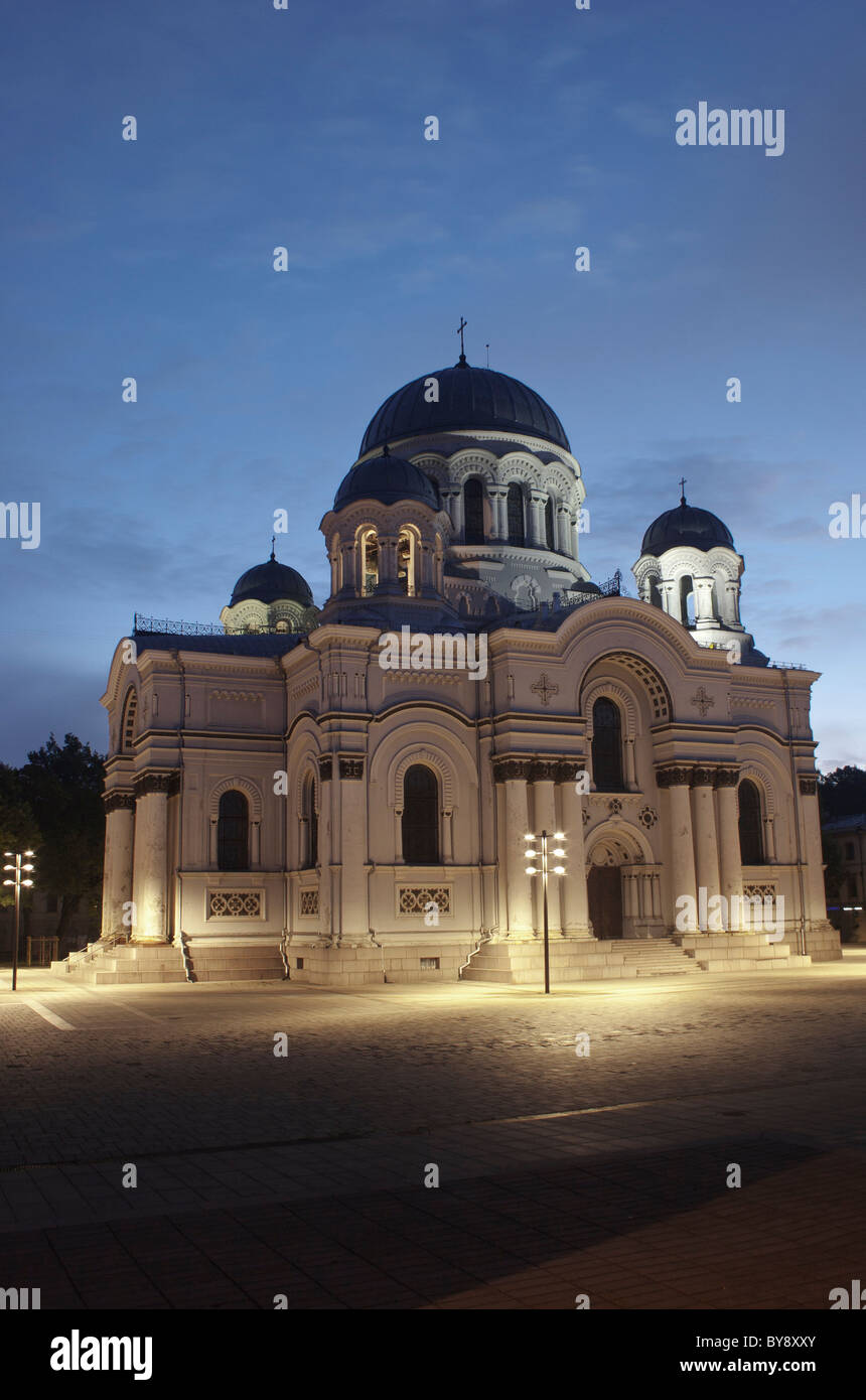 Chiesa di San Michele Arcangelo o chiesa Garrison (Soboras), Piazza Indipendenza, Kaunas, Lituania (paesi baltici) Foto Stock