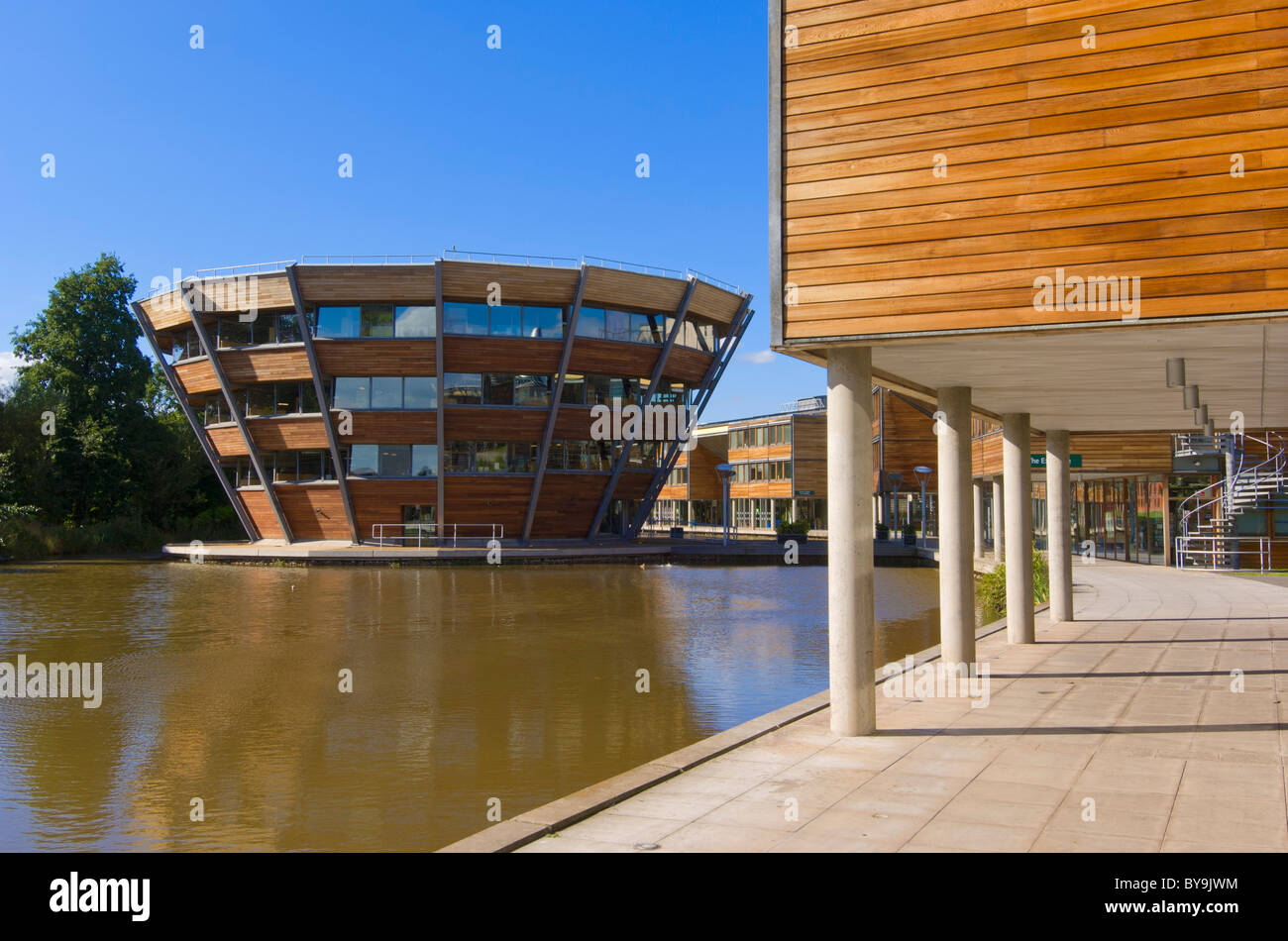 Università di Nottingham The Sir Harry and Lady Djanogly Library and Exchange Building at Jubilee campus Nottingham Nottinghamshire Inghilterra UK GB Europe Foto Stock