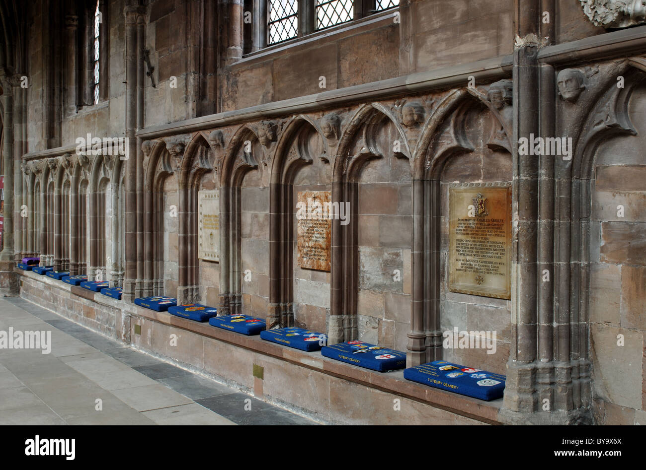 Coro del nord corsia, Lichfield Cathedral, Staffordshire, England, Regno Unito Foto Stock