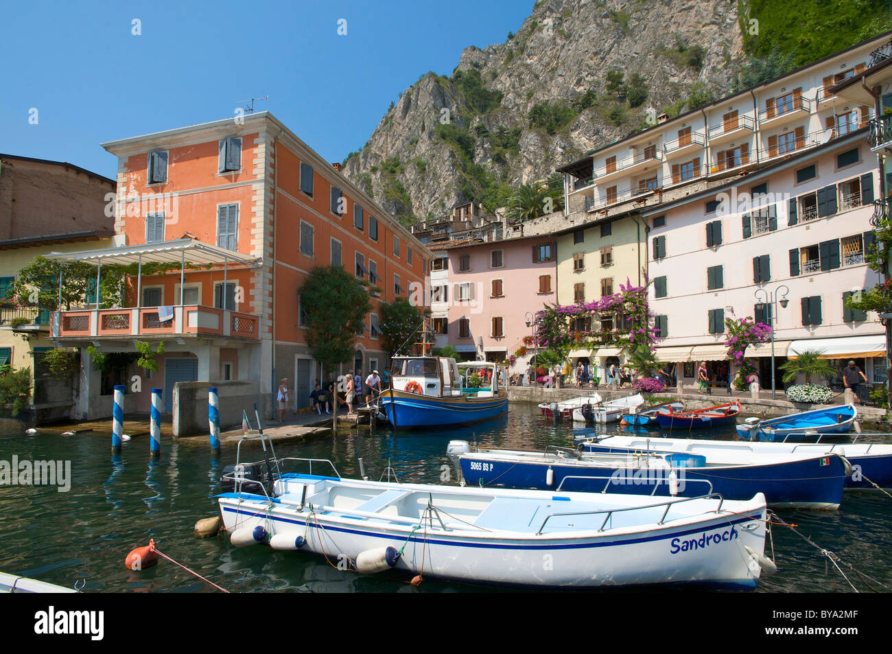Porto di Limone sul Garda, regione Lombardia, Italia, Europa Foto Stock