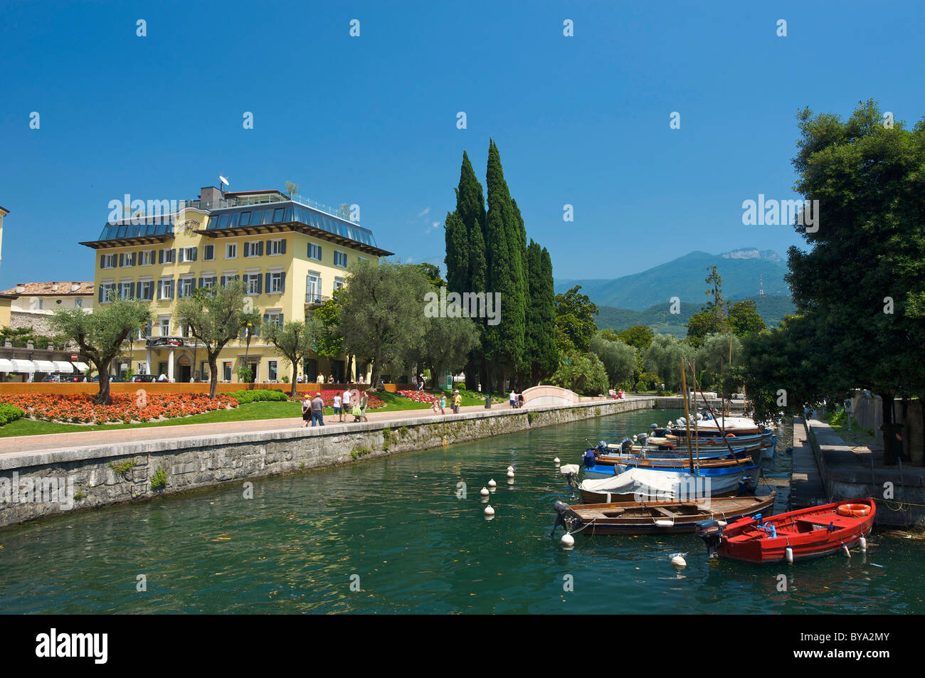 Riva del Garda sul Lago di Garda, provincia di Trento, Trentino, Italia, Europa Foto Stock
