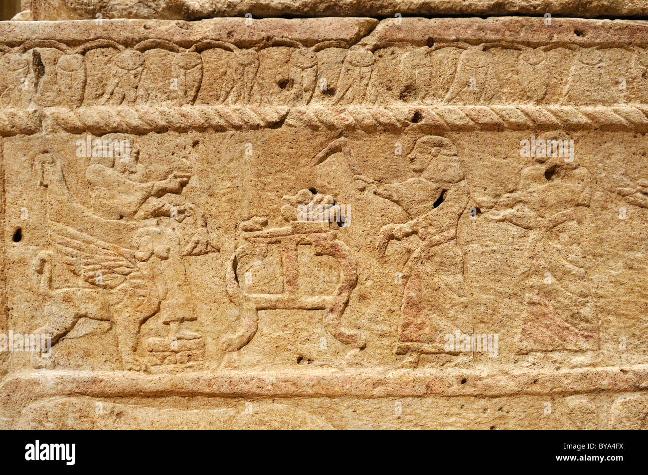 Antico sarcofago in pietra del re da Ahiram Byblos, Museo Nazionale di Beirut, Beirut, Libano, Medio Oriente e Asia Orientale Foto Stock