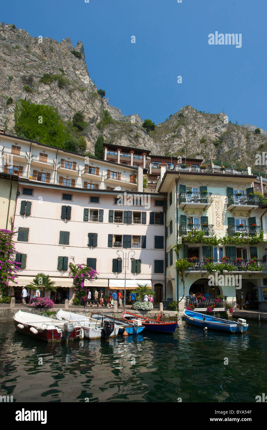 Porto di Limone sul Garda, Lombardia, Italia, Europa Foto Stock