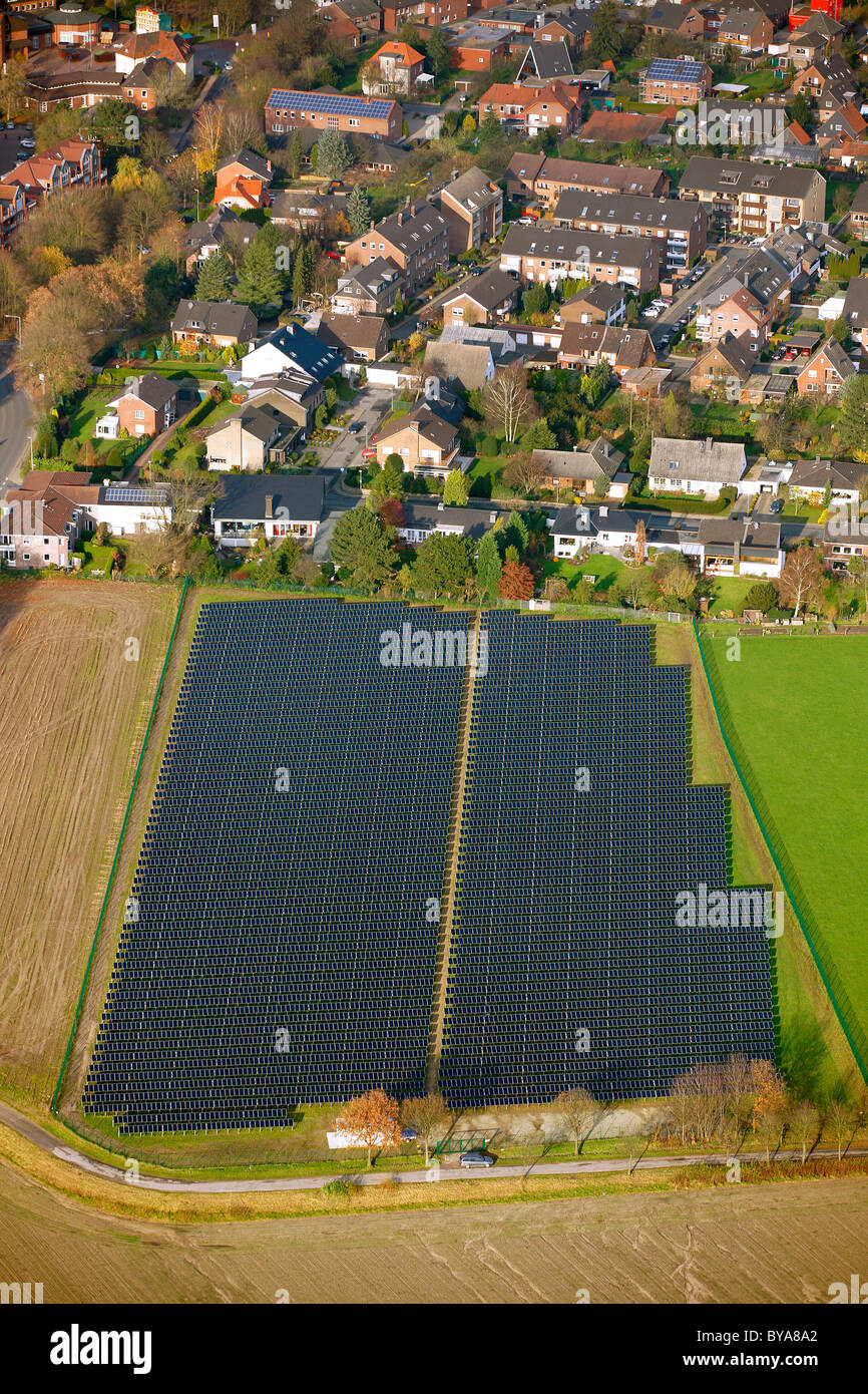 Vista aerea, impianto solare, Schermbeck, Ruhrgebiet regione Renania settentrionale-Vestfalia, Germania, Europa Foto Stock