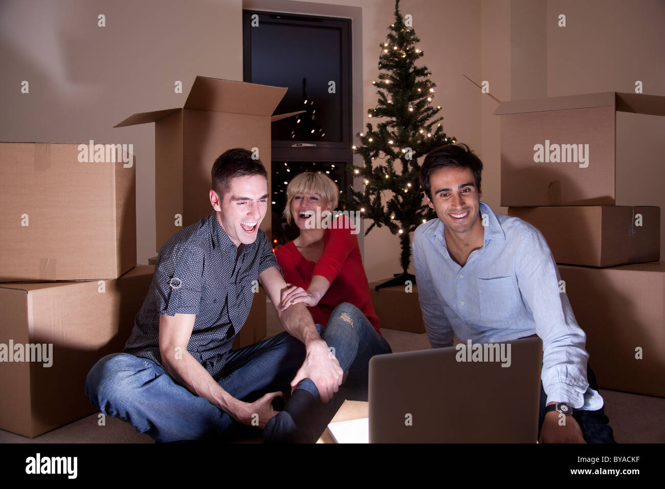 Prima notte in appartamento a natale Foto Stock