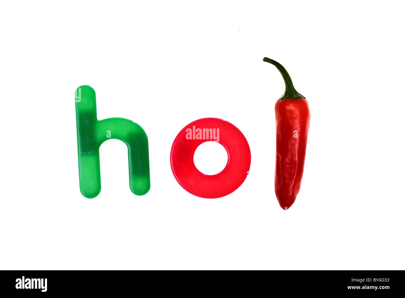 La parola hot sillabato utilizzando giocattolo per bambini è lettere e un peperoncino Foto Stock