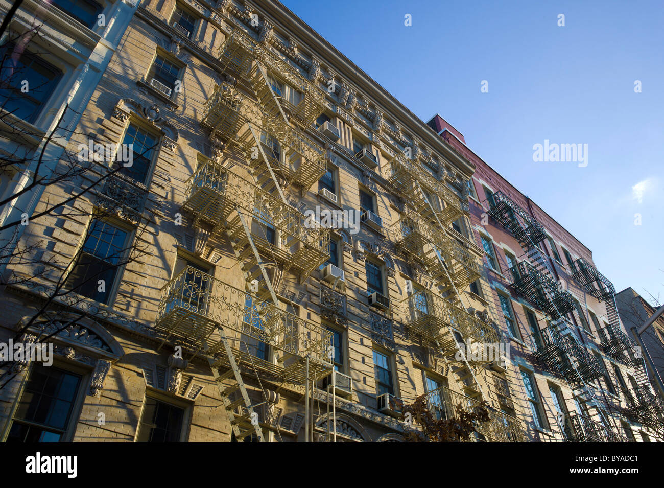 Tipico di ghisa in architettura del quartiere di SoHo, a Sud di Houston Street, Manhattan, New York, Stati Uniti d'America Foto Stock