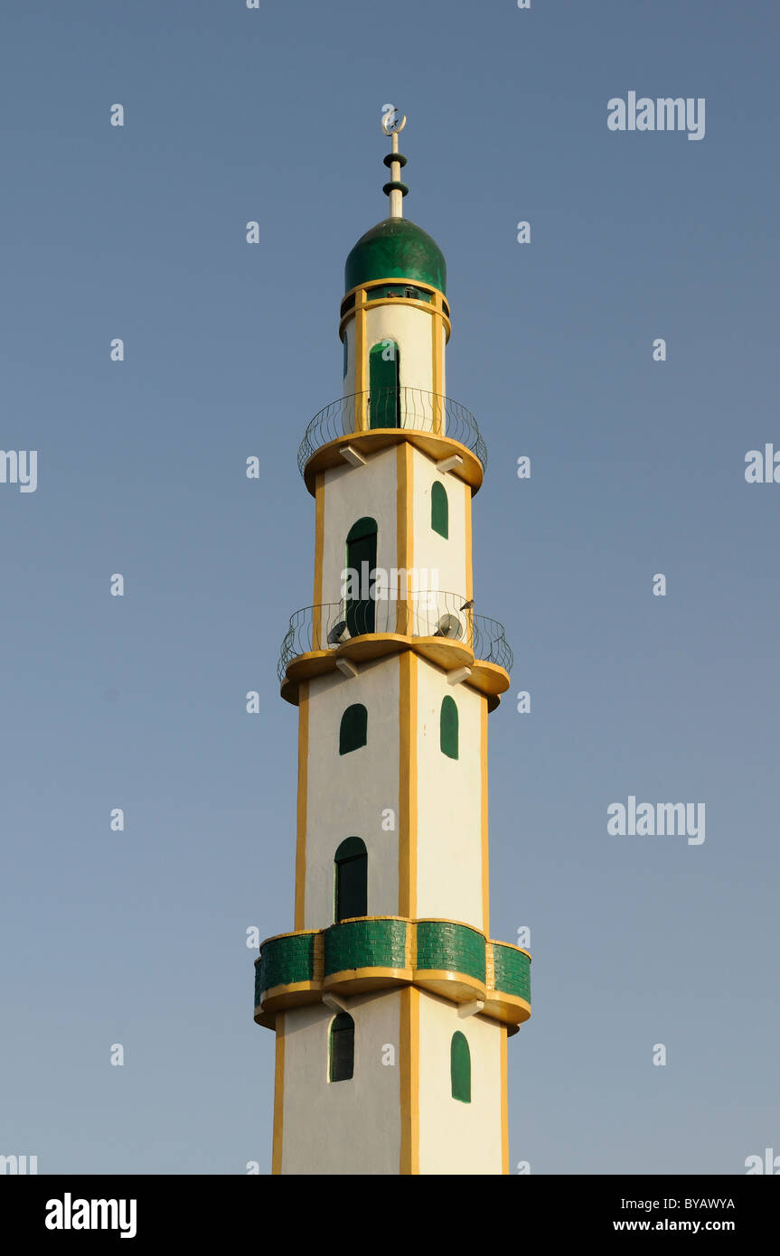 Minareto della moschea, Gopa, montagne di balle, sud Etiopia, Etiopia, Africa Foto Stock