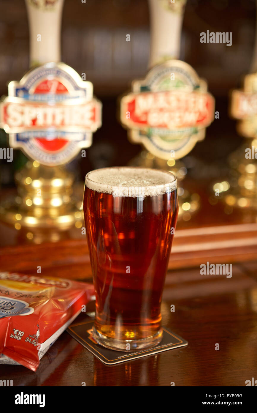 La pinta di birra inglese Foto Stock