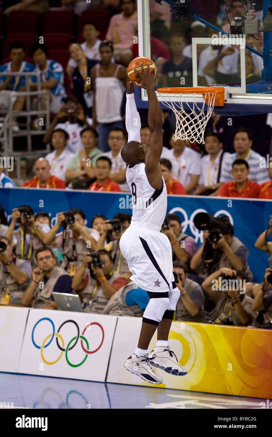 Dwayne Wade (USA) USA-Cina di pallacanestro degli uomini di azione al 2008 Olimpiadi estive a Pechino, Cina Foto Stock
