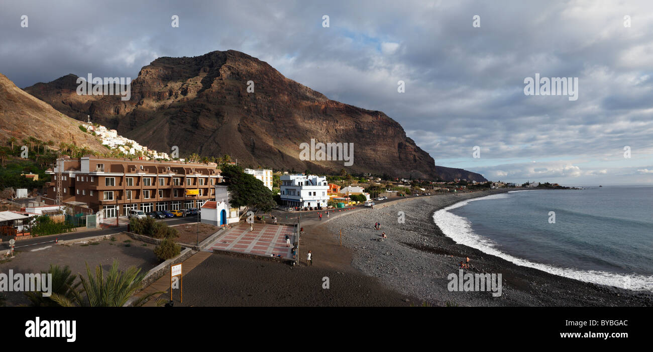 Spiaggia a La Playa, La Calera in alto a sinistra, Valle Gran Rey, isola di La Gomera, isole Canarie, Spagna, Europa Foto Stock