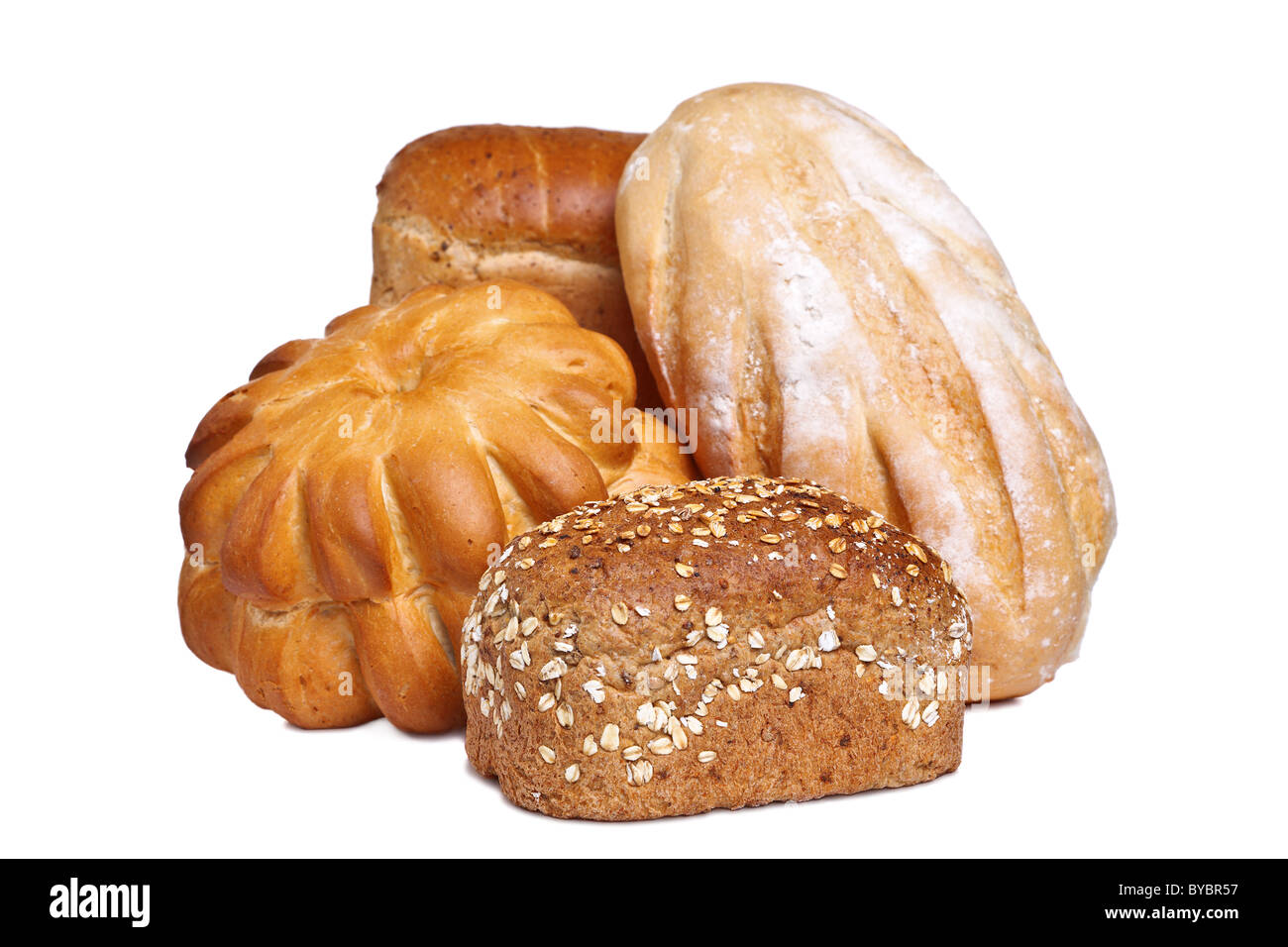 Foto di vari tipi di pane isolato su uno sfondo bianco. Foto Stock