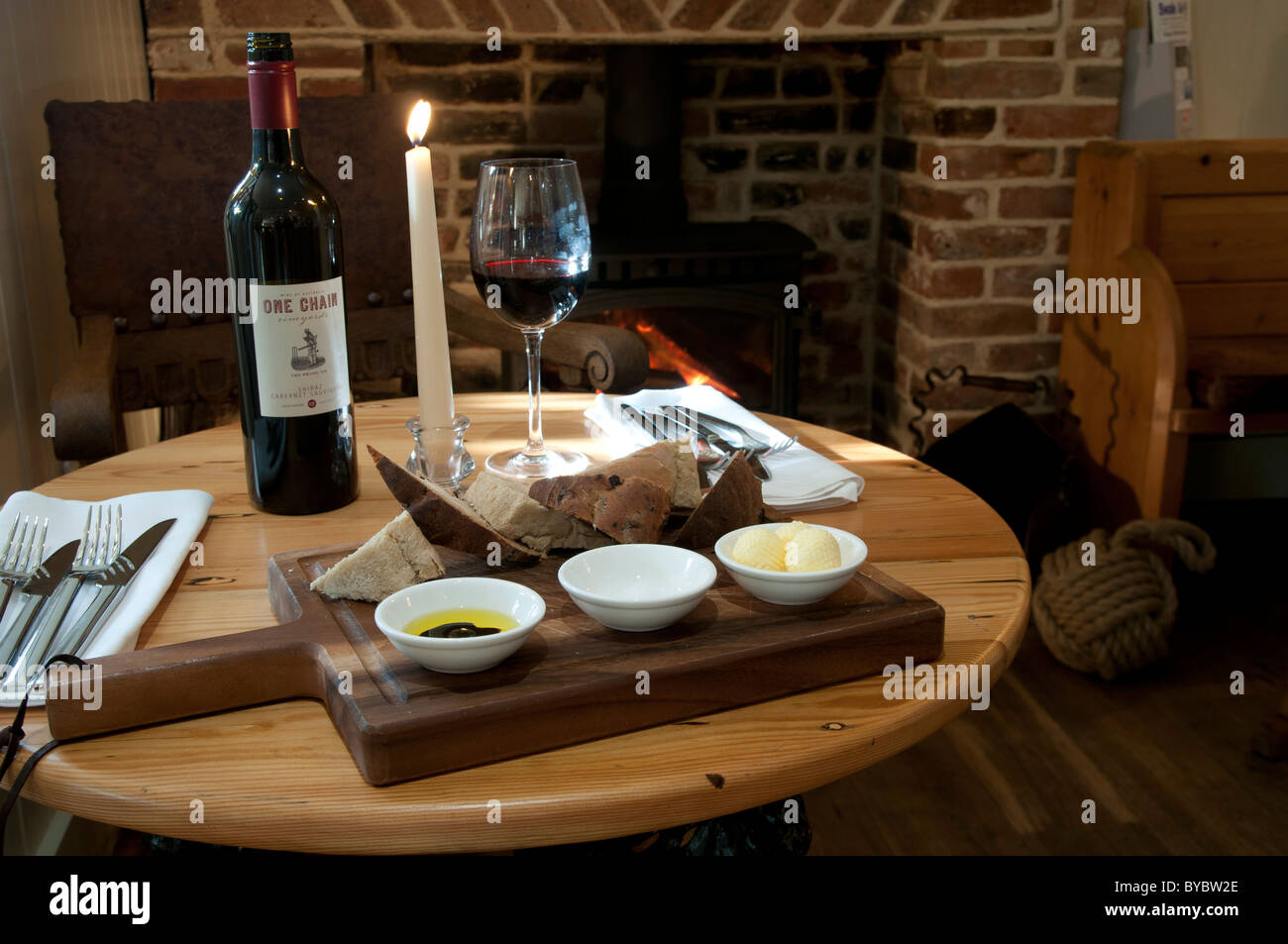 Il vino e il pane per il food service Foto Stock