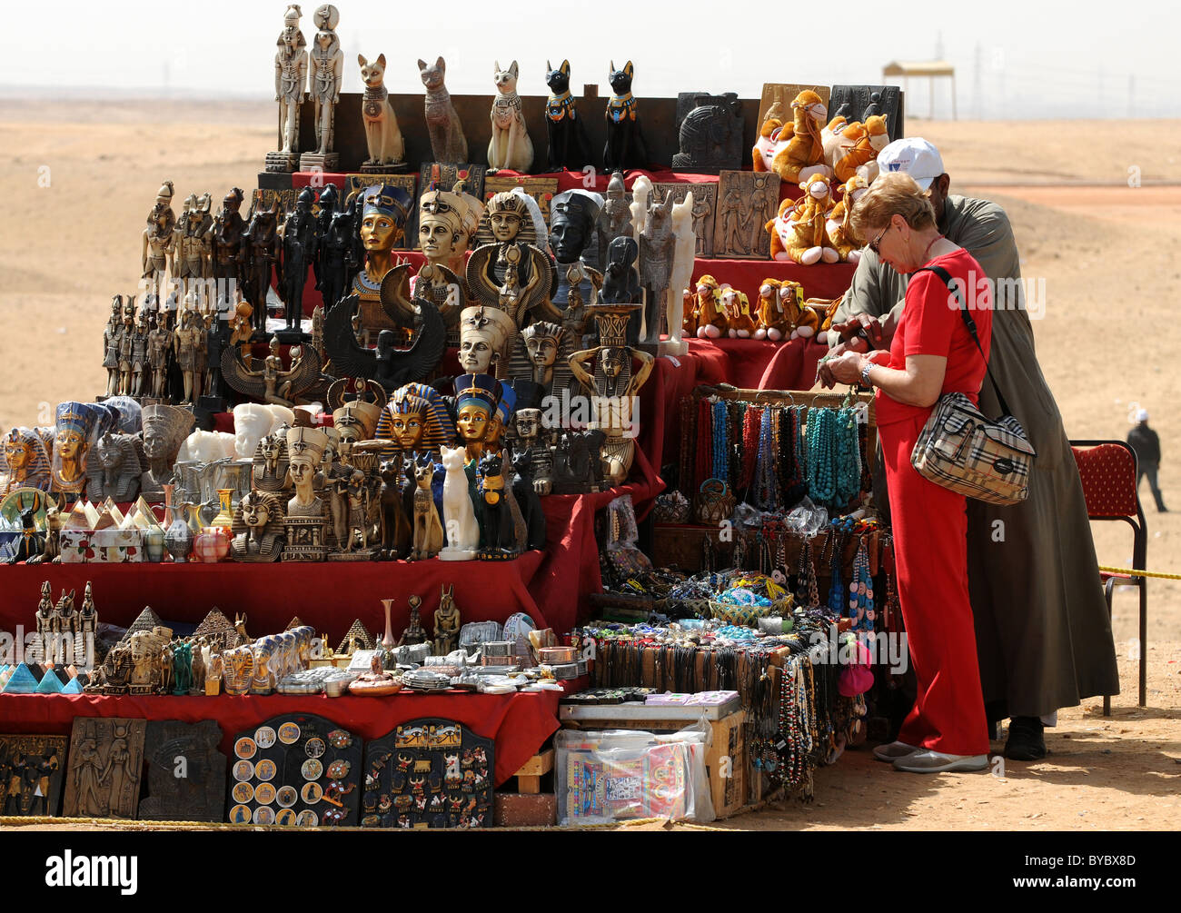 Negozio di souvenir in vendita, Egitto Foto Stock