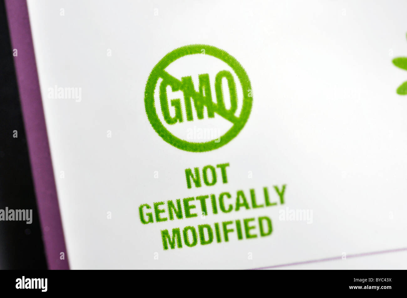 Non geneticamente modificati segni su corn chips package Foto Stock