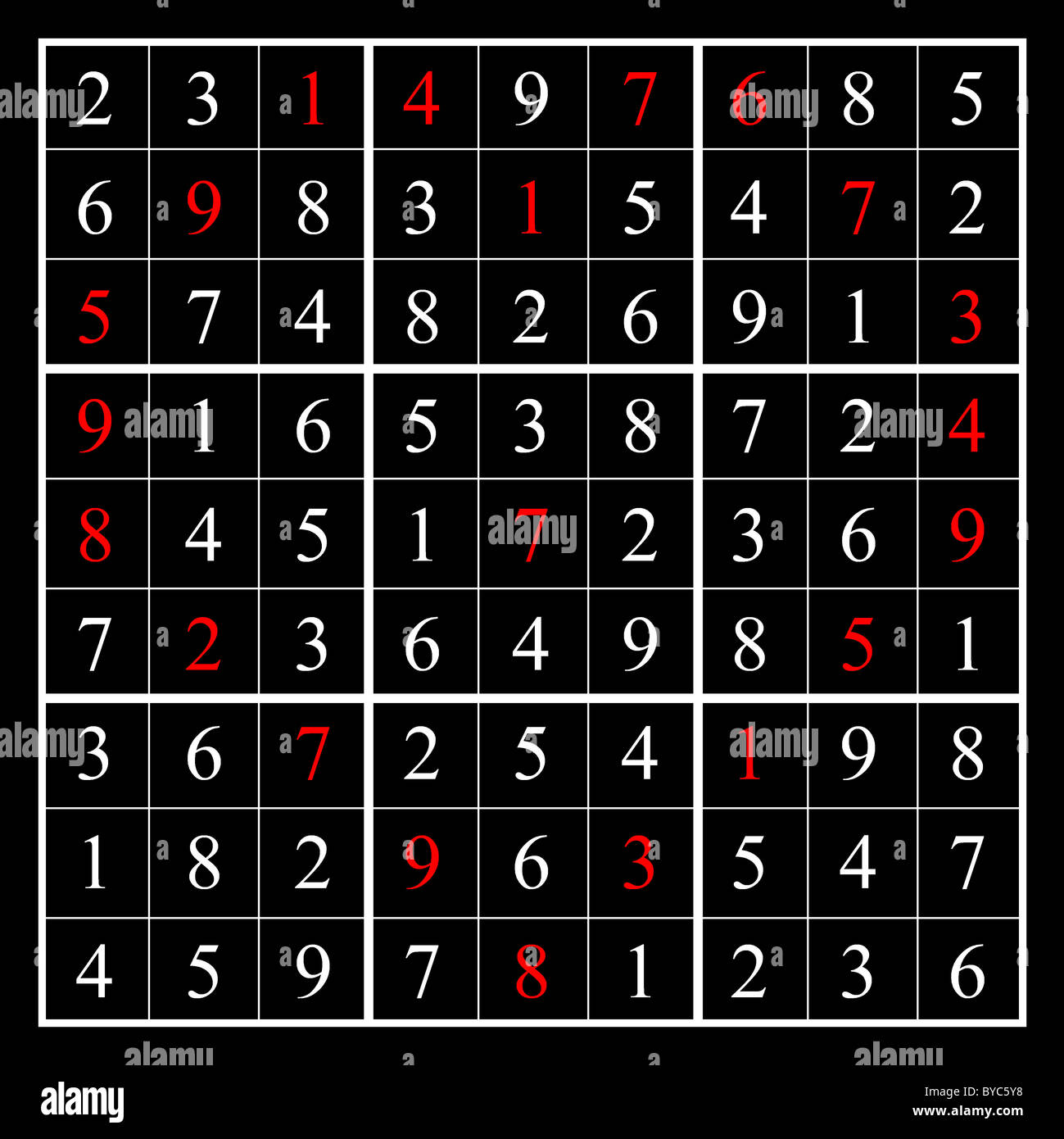 La soluzione di un sudoku - TRAMITEC5Y1 - con un formato nella forma di un cuore con un puntino al centro, come mostrato dai numeri rossi. Foto Stock