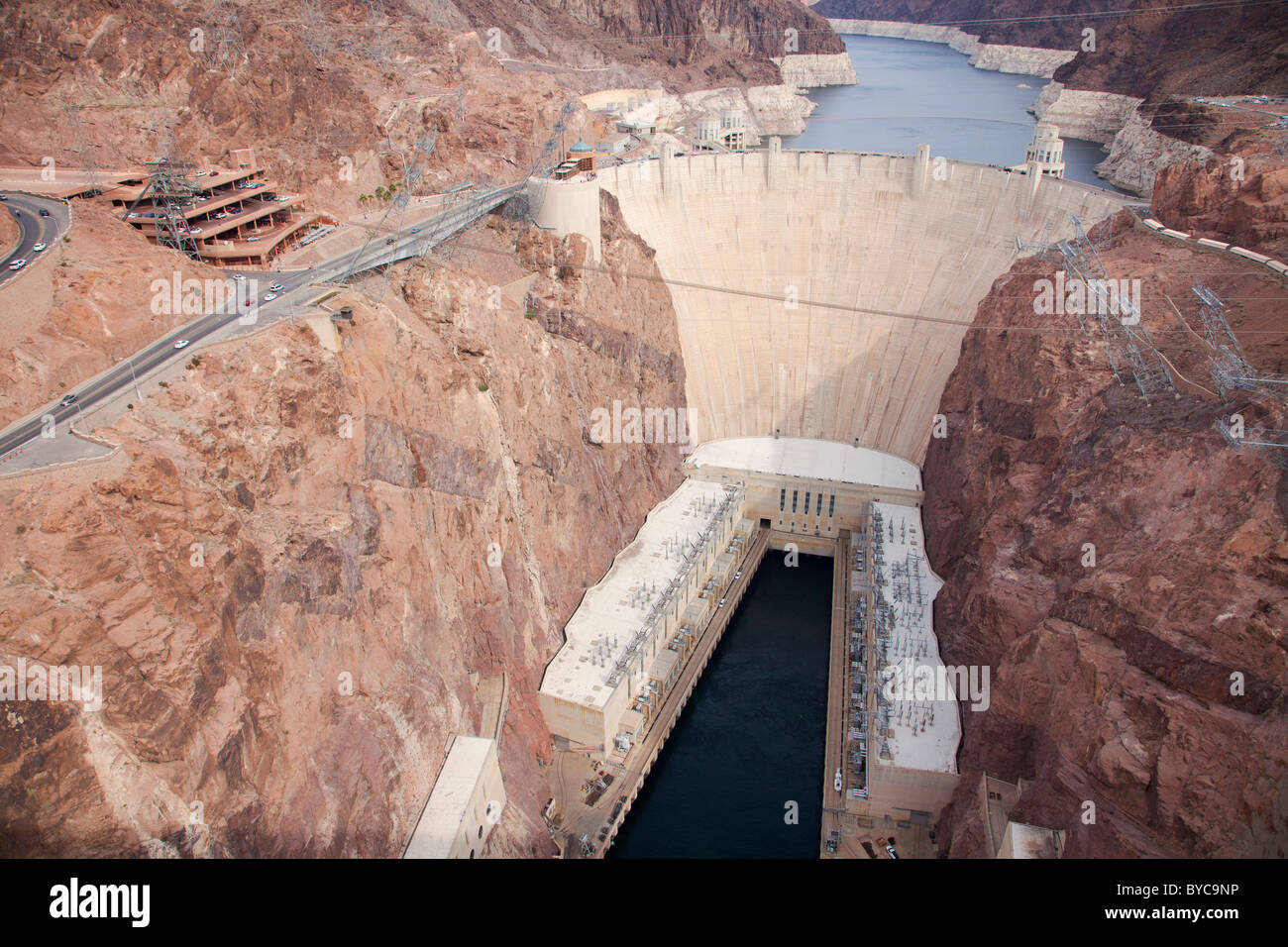 La diga di Hoover da Mike O'Callaghan - Pat Tillman Memorial Bridge, Deserto Mojave, Nevada Foto Stock