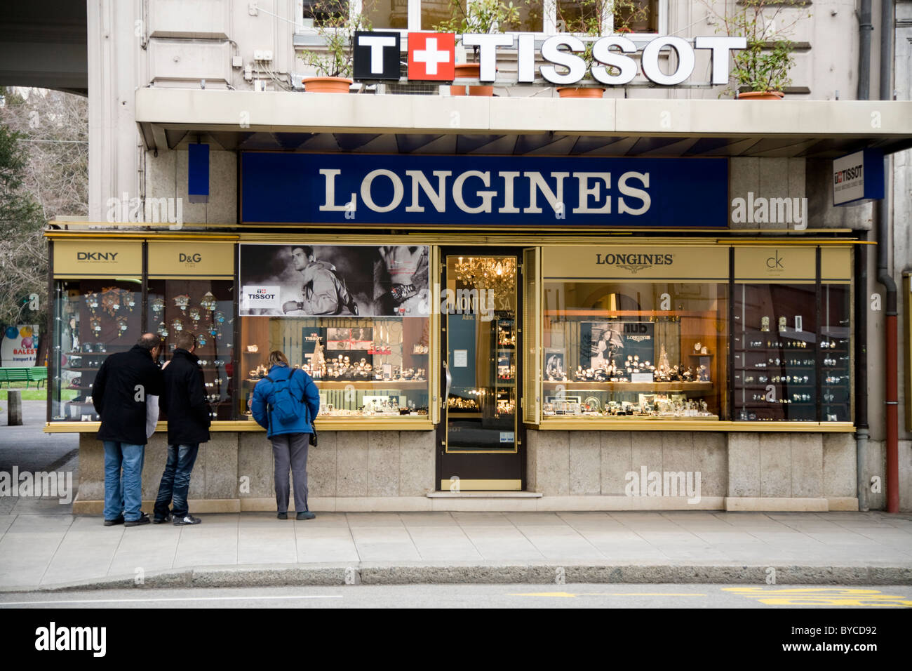 Gioielliere / Gioiellerie / store nella vendita di Ginevra Swiss made Tissot e Longines orologi da polso. Geneve. La Svizzera. Foto Stock