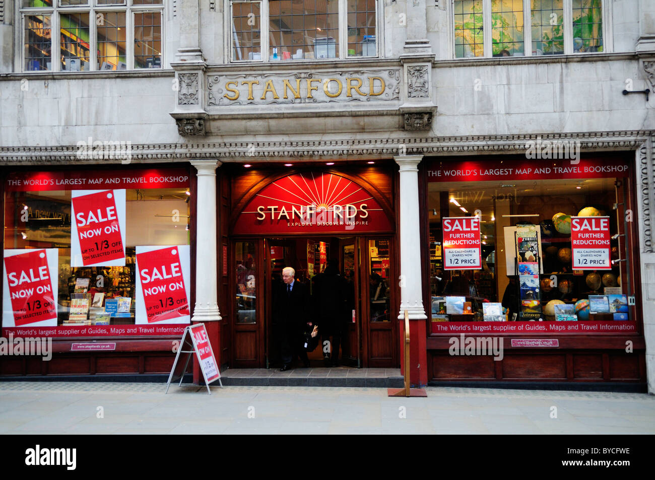 Mappa Stanfords e viaggi Bookshop, Long Acre, Covent Garden, Londra, Inghilterra, Regno Unito Foto Stock
