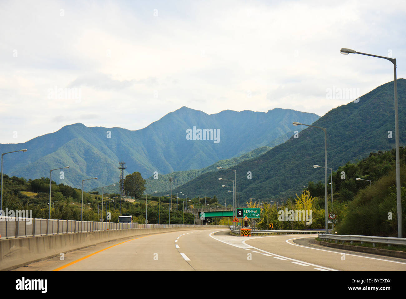 Jirisan montagne da Jungbu Expressway, Corea del Sud Foto Stock