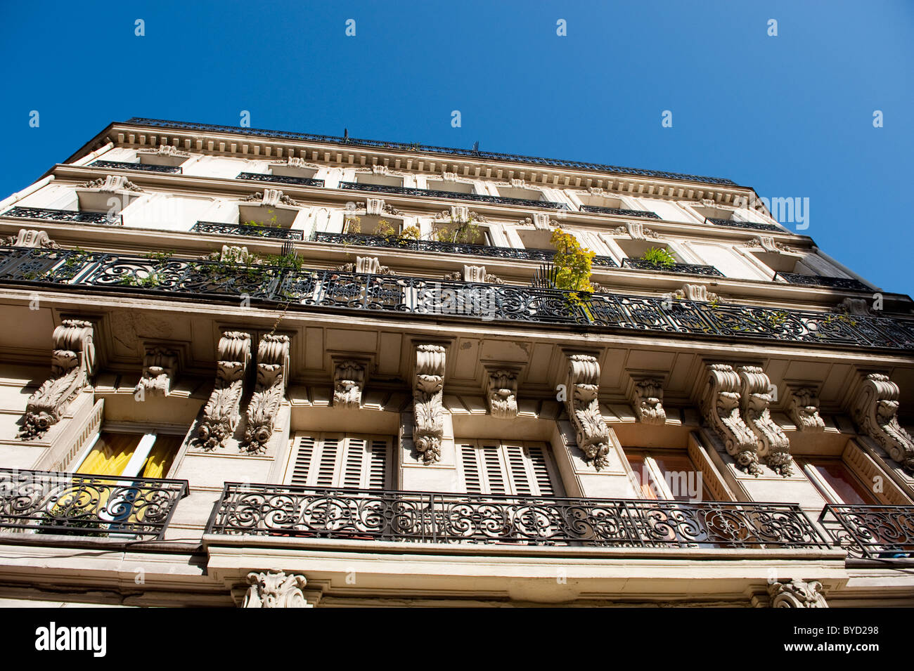 Case tipiche del IX arrondissement di Parigi Foto Stock