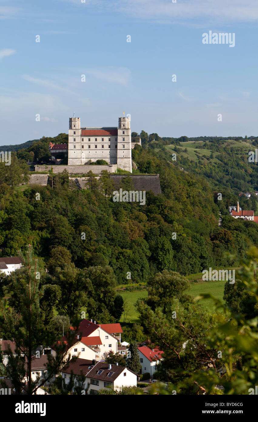 Vista del castello Willibaldsburg, Eichstaett, Altmuehltal valley, Alta Baviera, Baviera, Germania, Europa Foto Stock