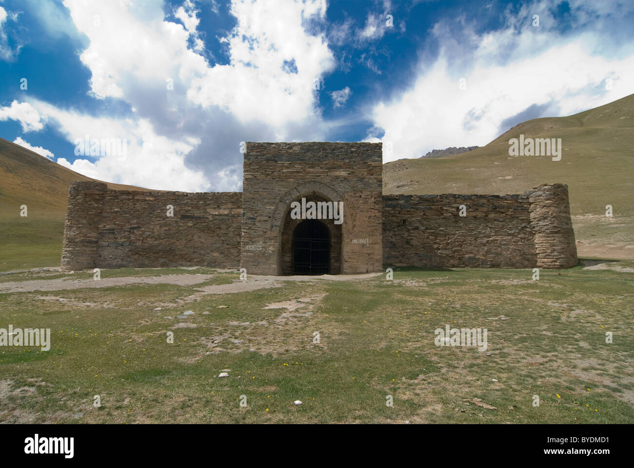 Caravanserai, casa di pietra, Tash Rabat, Kirghizistan, Asia centrale Foto Stock