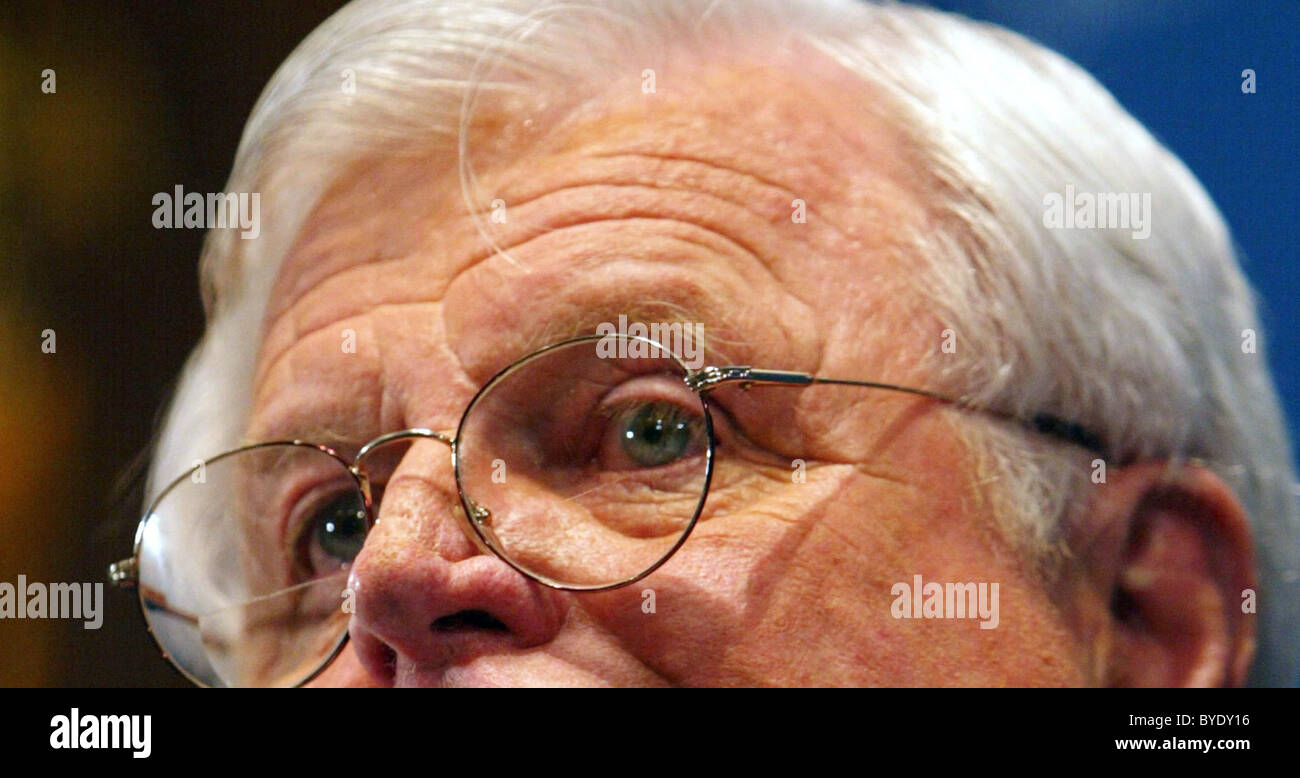 Il senatore Edward "" Ted Kennedy parla di cura per la salute agenda per il 110th congresso presso il National Press Club il suo personale Foto Stock