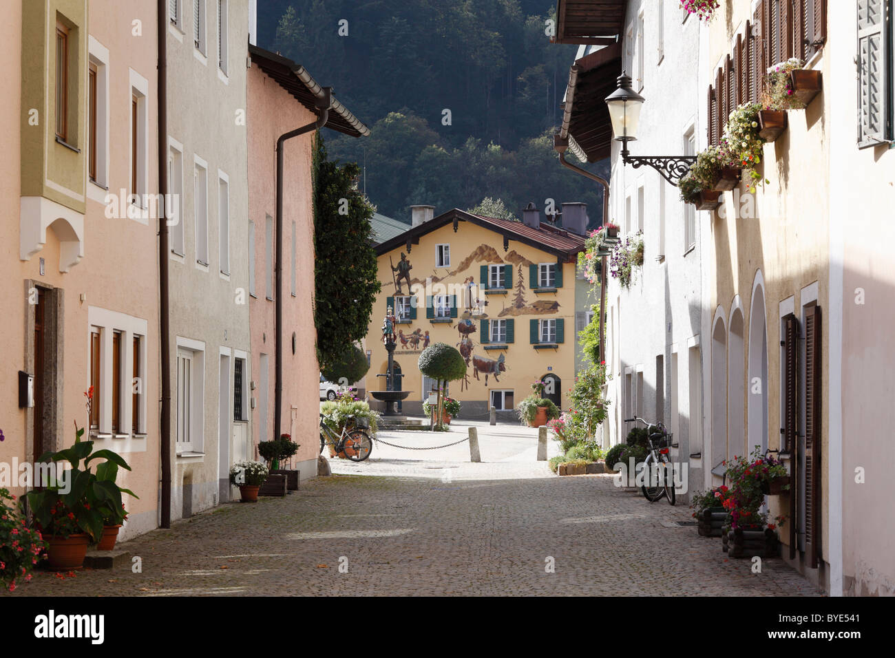 Florianiplatz Square, Città Alta, il centro storico di Bad Reichenhall, Berchtesgadener Land district, Alta Baviera Foto Stock