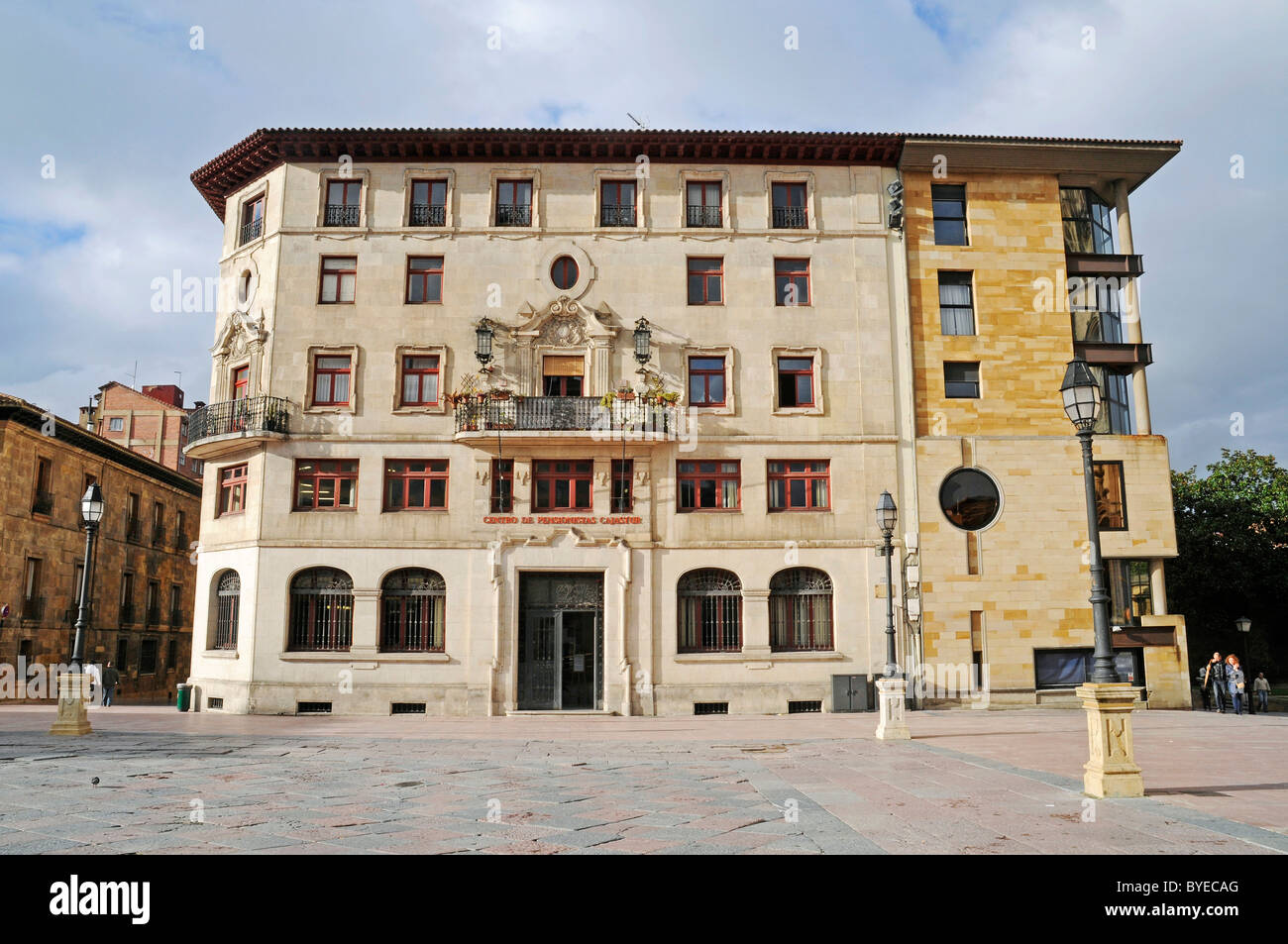 Edificio storico, Plaza Alfonso II, Oviedo, Asturias, Spagna, Europa Foto Stock