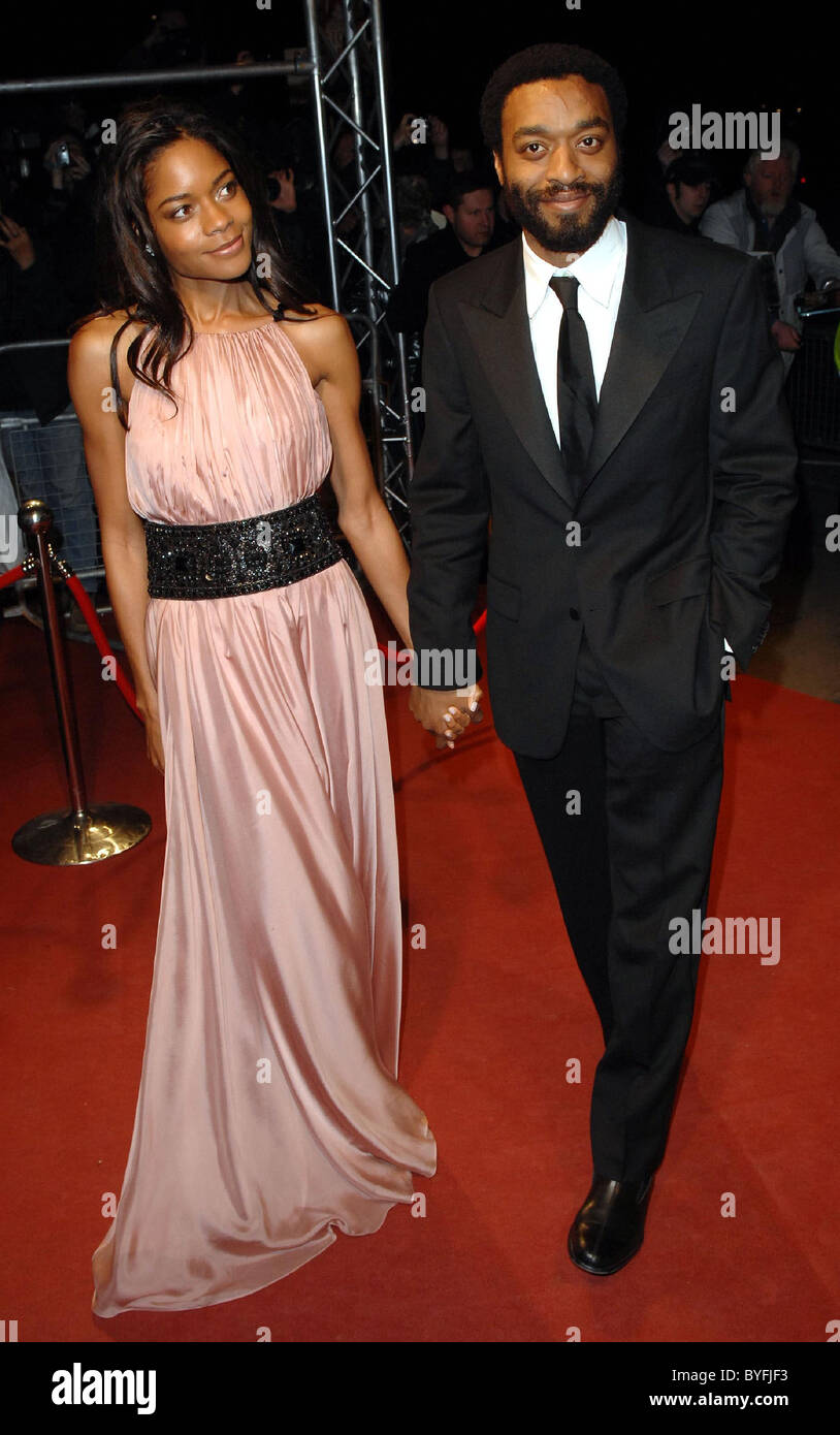 Naomie Harris e Chiwetel Ejiofor La Orange British Academy Film Awards (BAFTAs) dopo party tenuto presso la struttura Grosvenor House - Foto Stock
