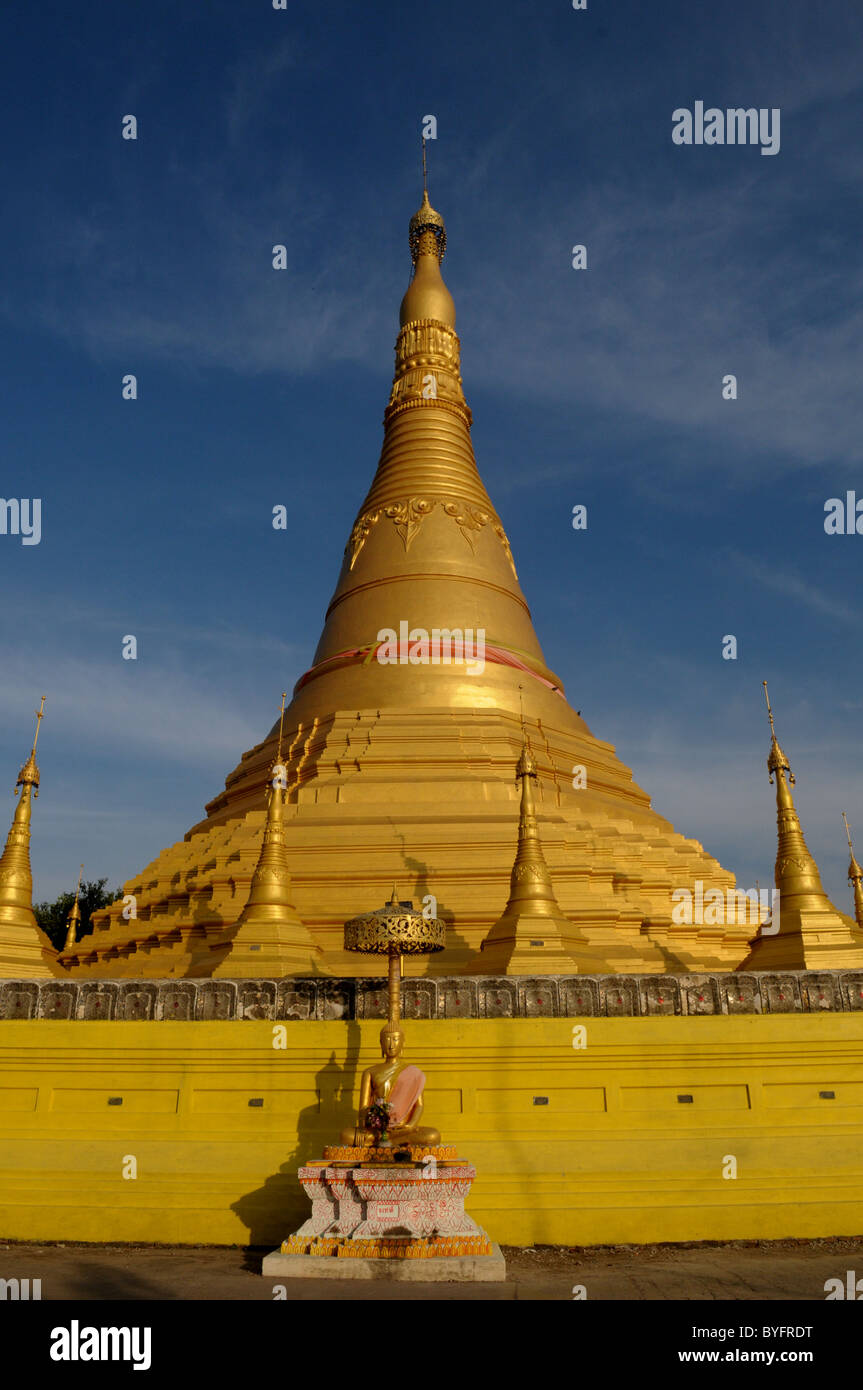 Wat Chumphon Khiri (Chumphon Khiri tempio) , Mae Sot , a nord della Thailandia Foto Stock