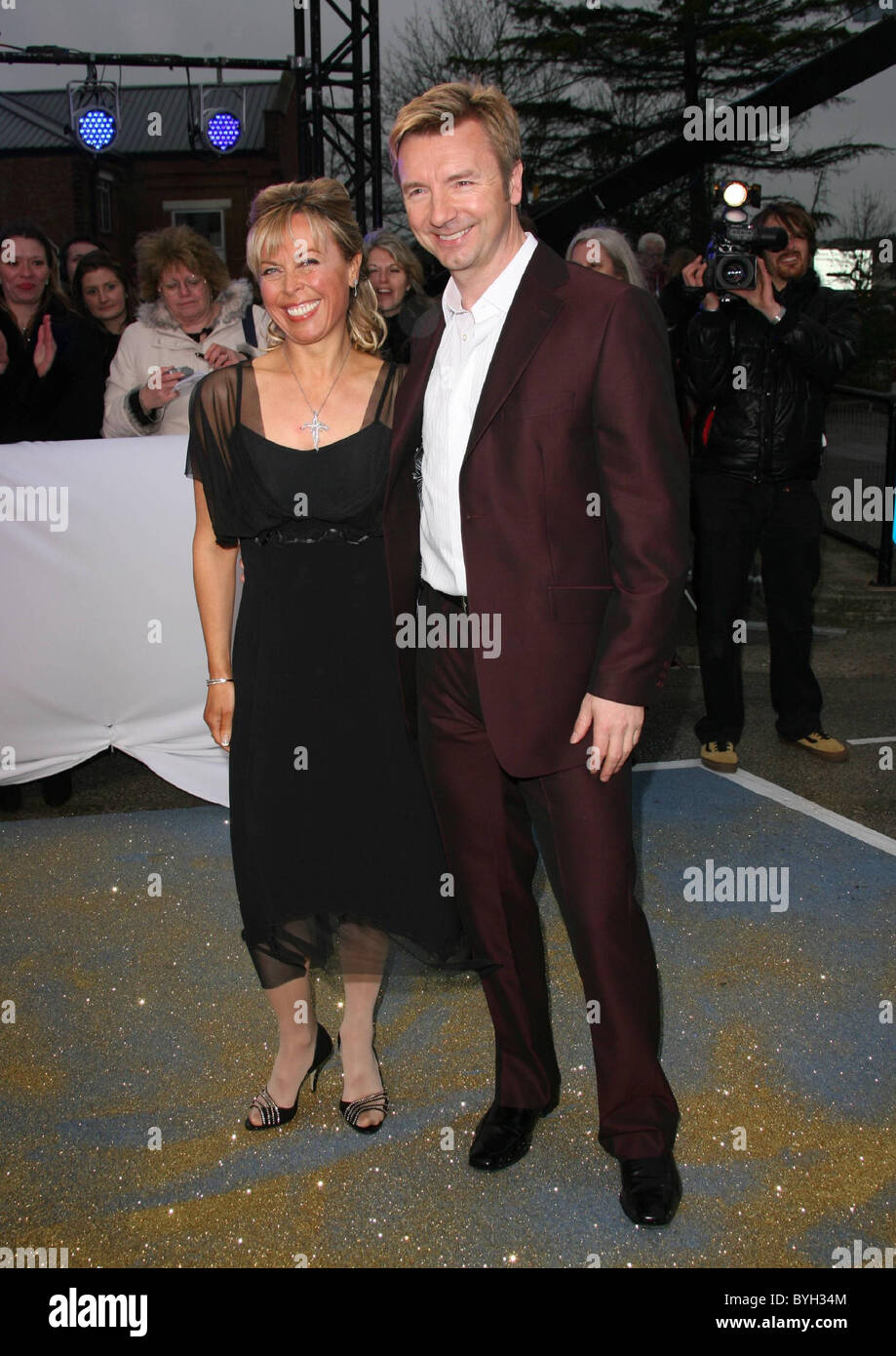 Jane Torvill e Christopher Dean 'campione dei campioni' danza su ghiaccio finale presso gli studi di Elstree - Arrivi Borehamwood, Foto Stock