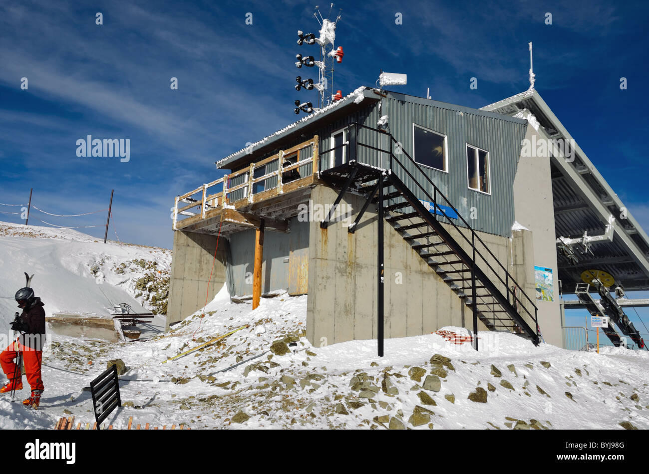 Stazione dei tram alla sommità del picco solitario. Big Sky Ski Resort, Montana, USA. Foto Stock