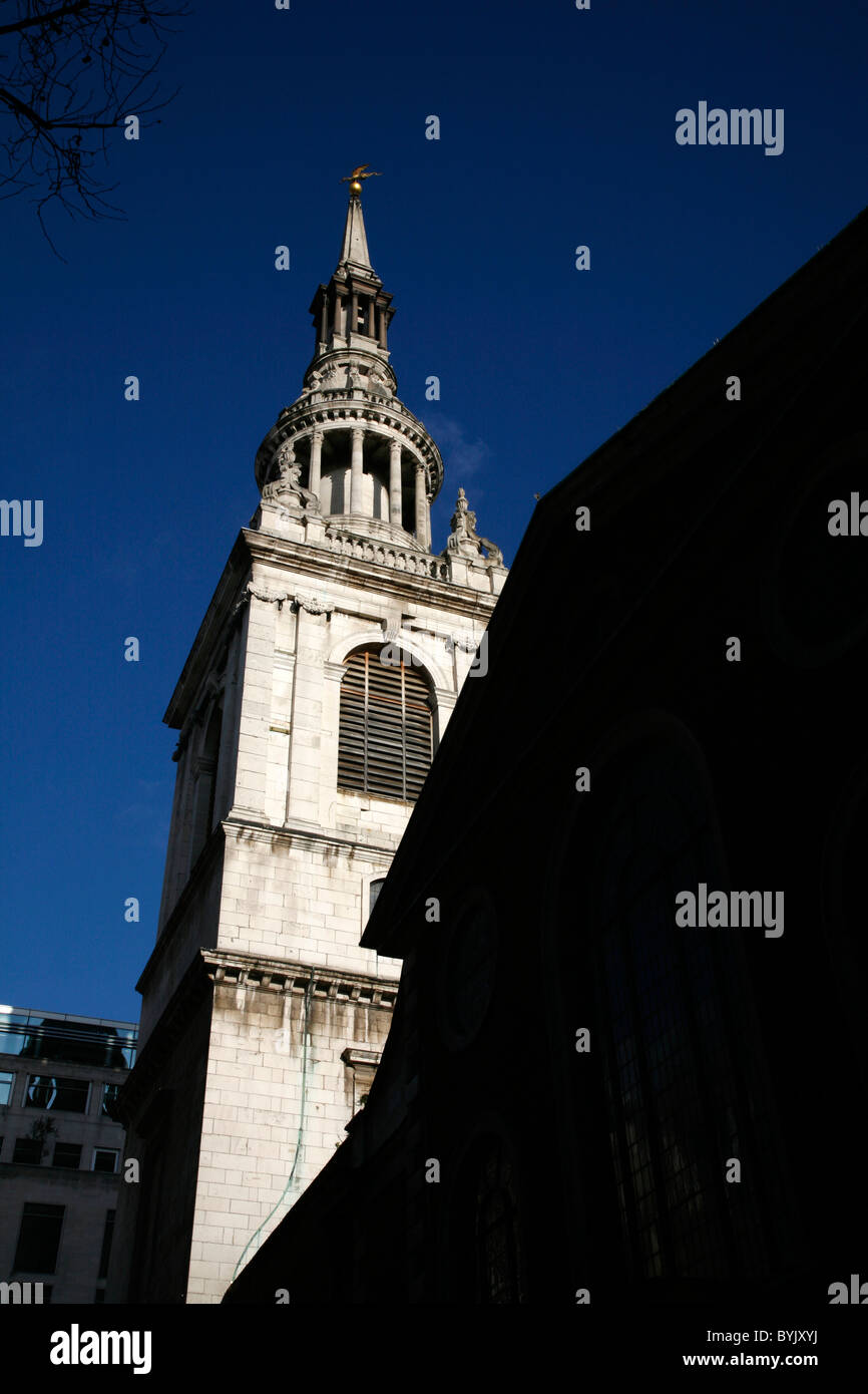 St Mary le Bow chiesa su Cheapside, città di Londra, Regno Unito Foto Stock