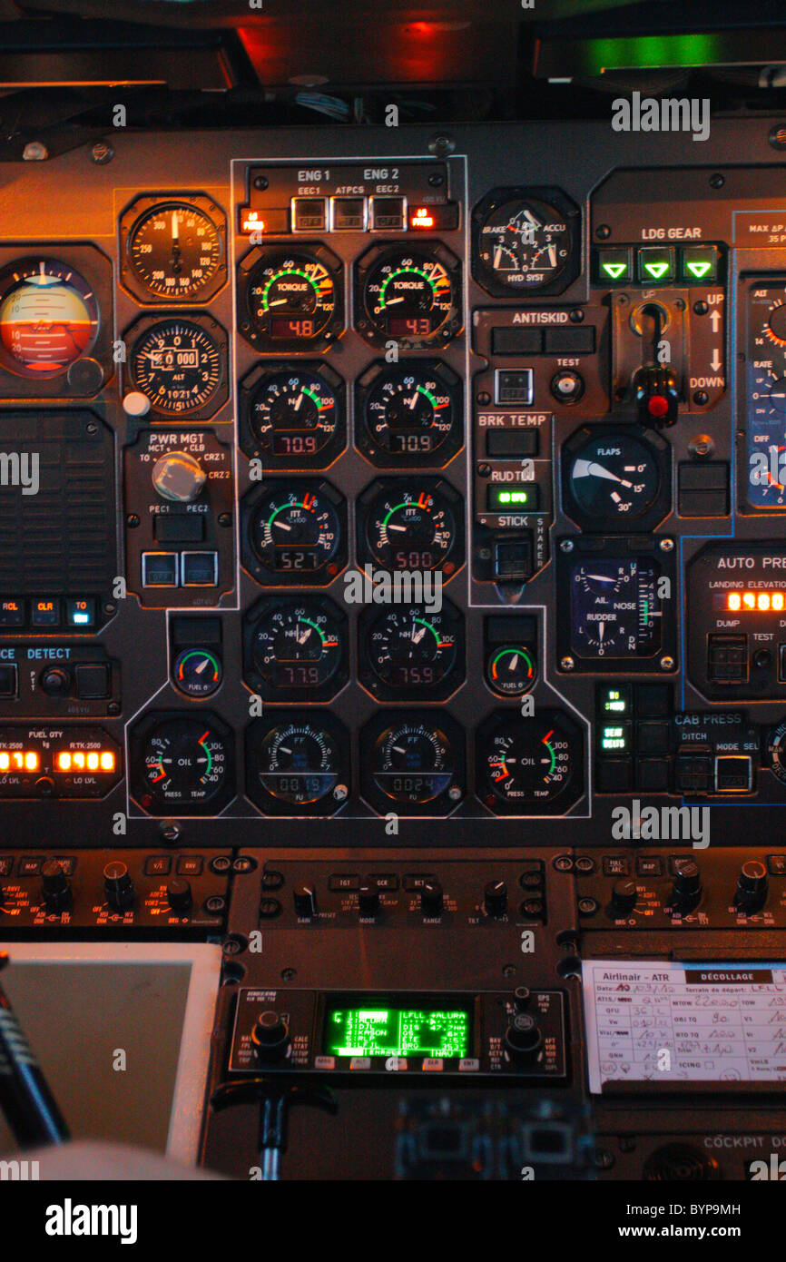 ATR 42 strumento cockpit Foto Stock