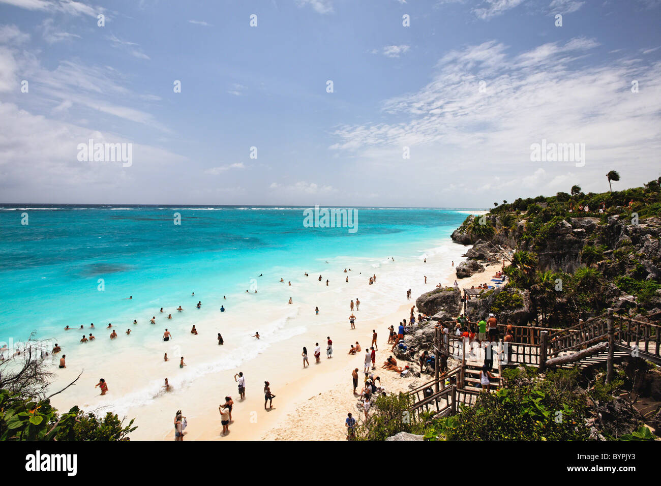 Angolo di Alta Vista della spiaggia di Tulum, Messico Foto Stock