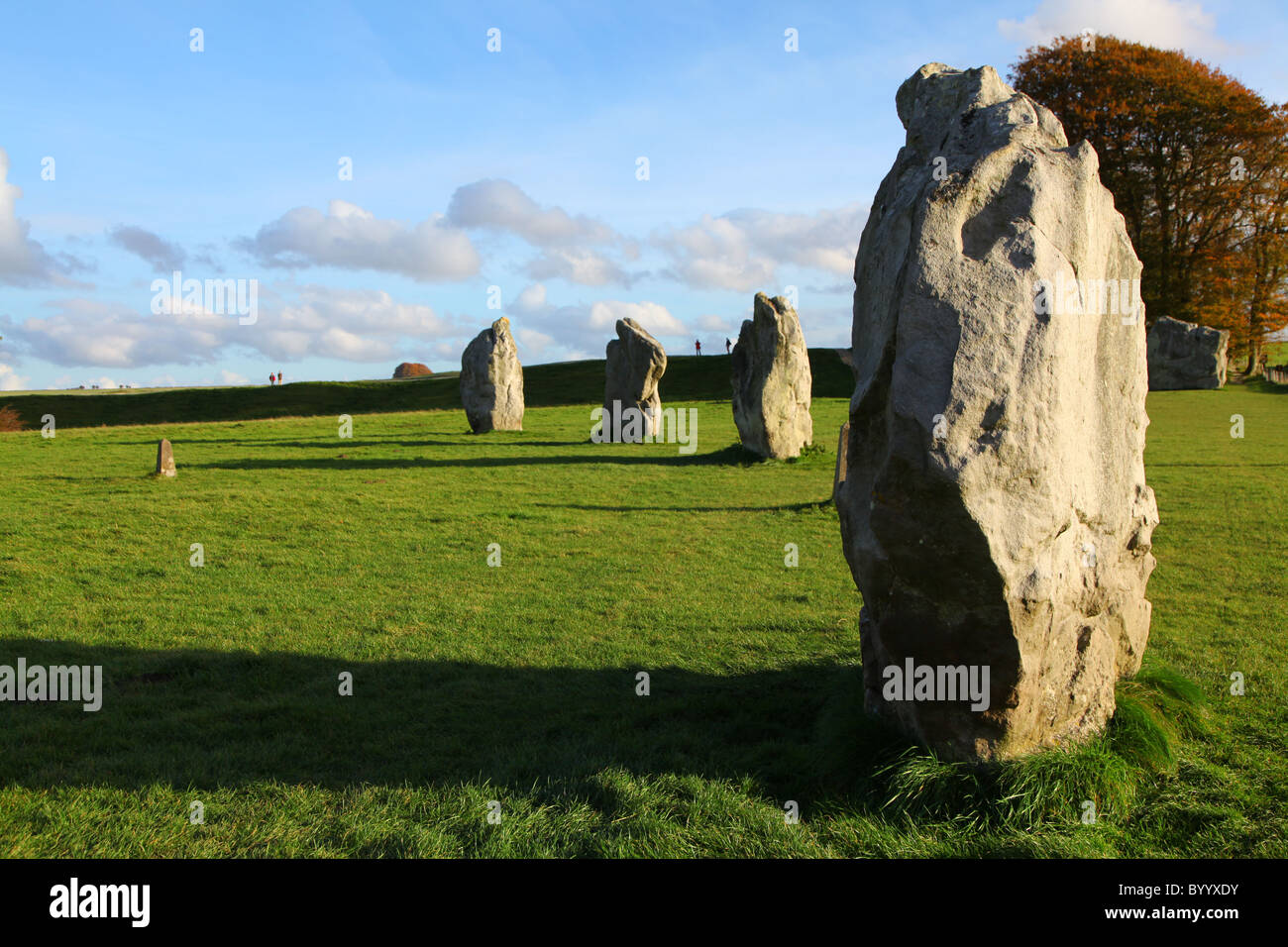 Le Pietre di Avebury in una giornata di sole Foto Stock