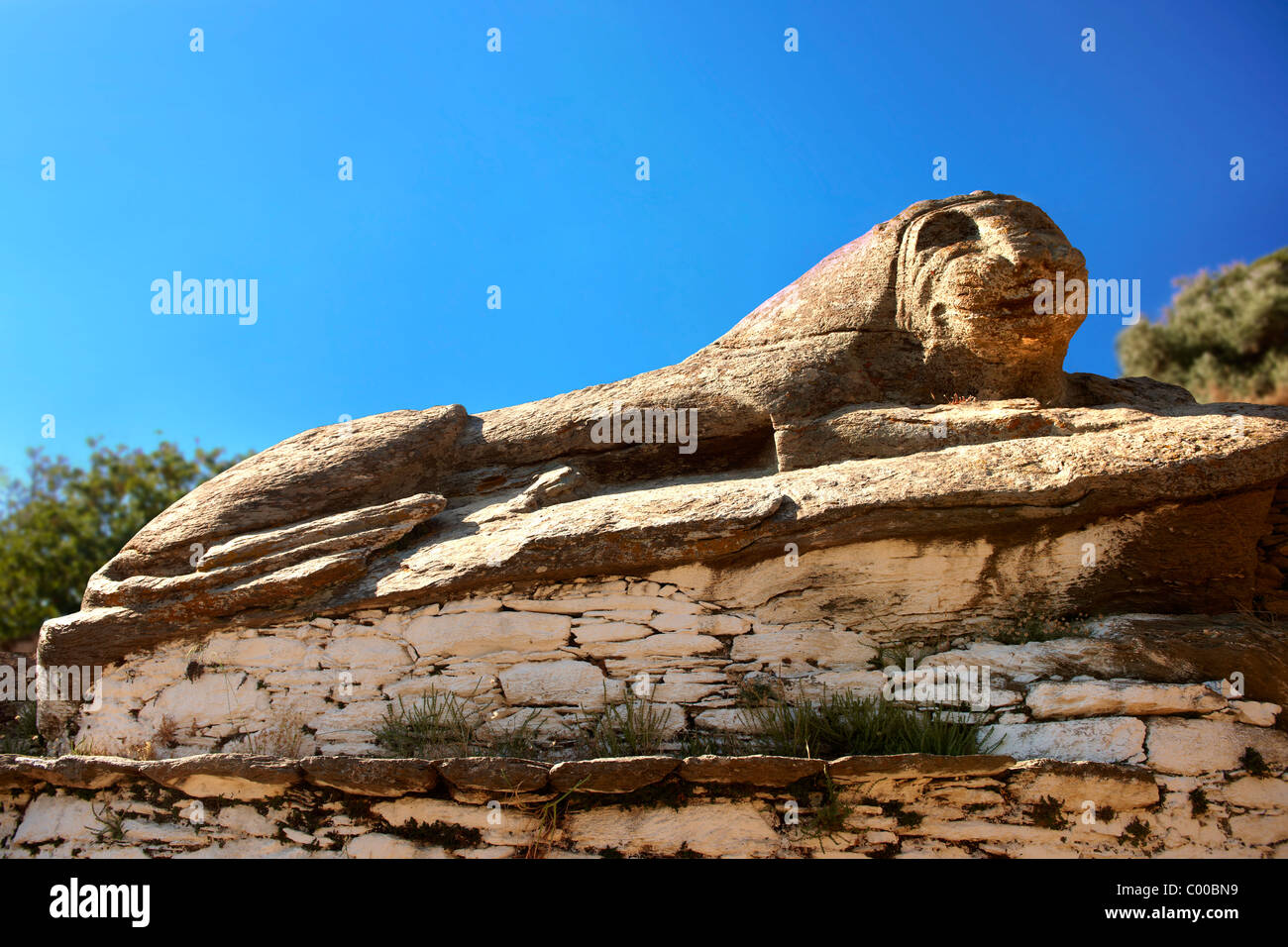 L'antica Leone di Kea (600BC - una delle più antiche sculture in Grecia), Ioulis, Kea greco isole Cicladi Foto Stock
