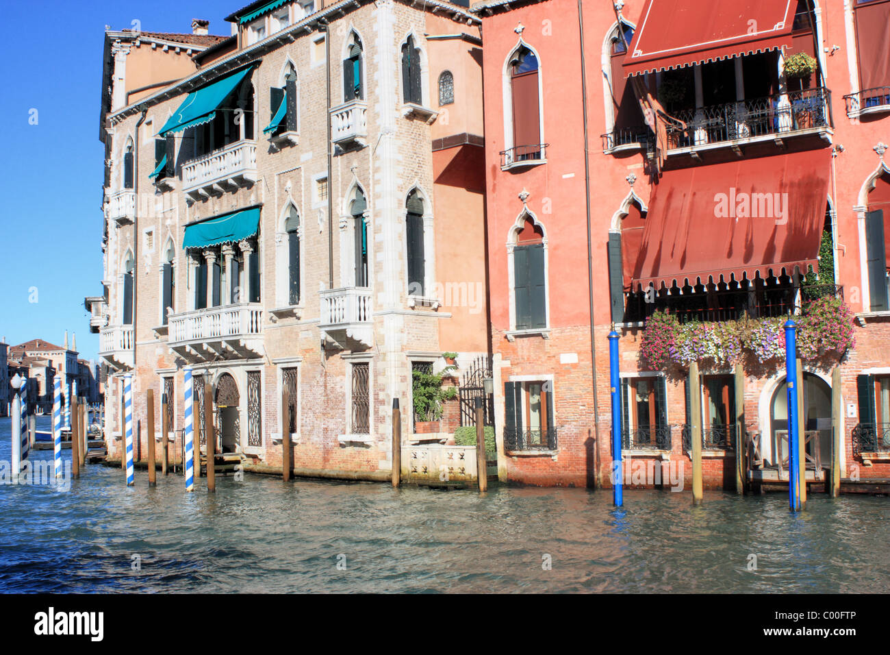 Palazzo Erizzo Nani Mocenigo e Palazzo Da Lezze, xv secolo sia, Grand Canal, Venezia, Italia Foto Stock