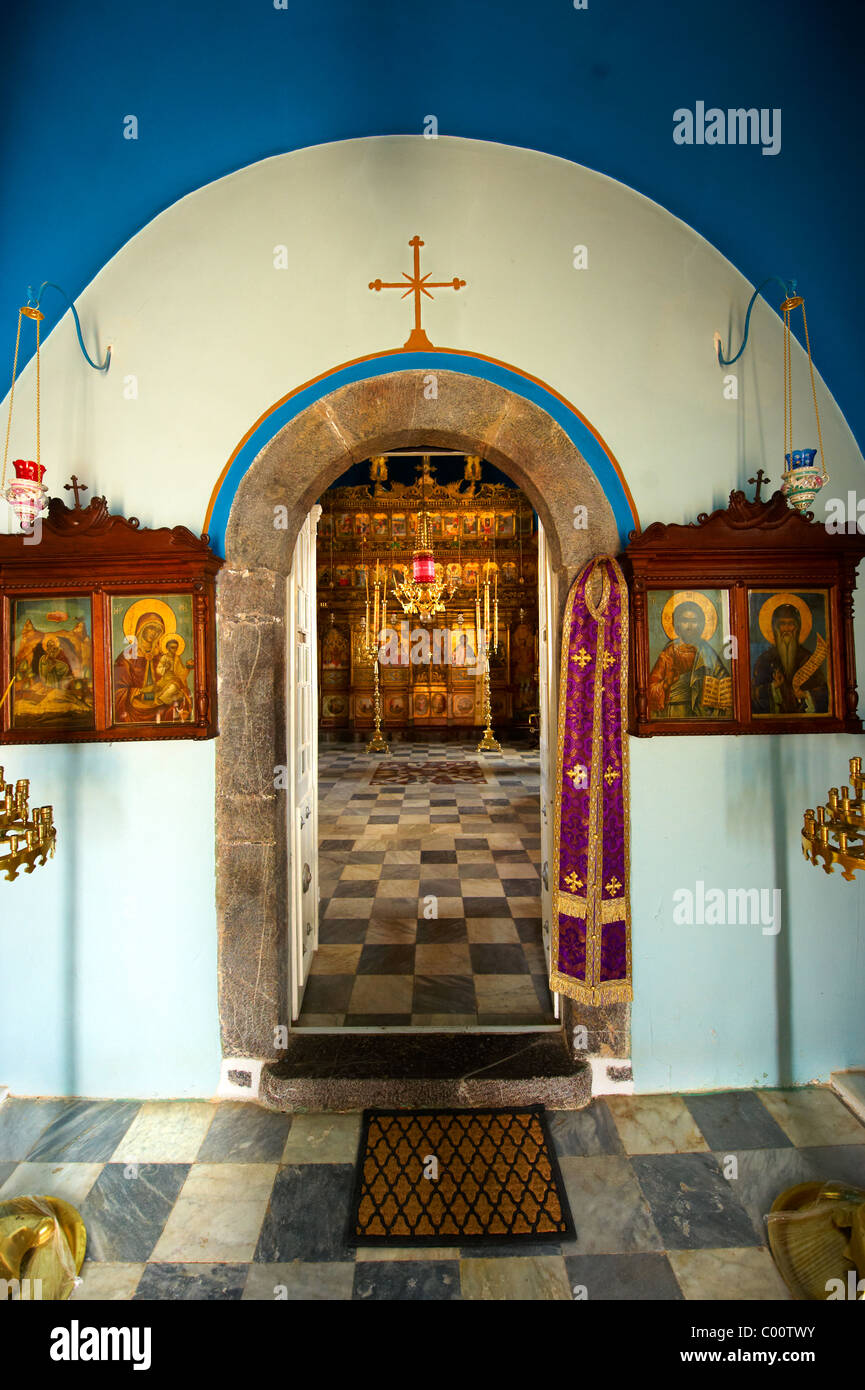 Interno del Greco monastero ortodosso di Profitis Ilias, Hydra, greco isole Saroniche. Foto Stock