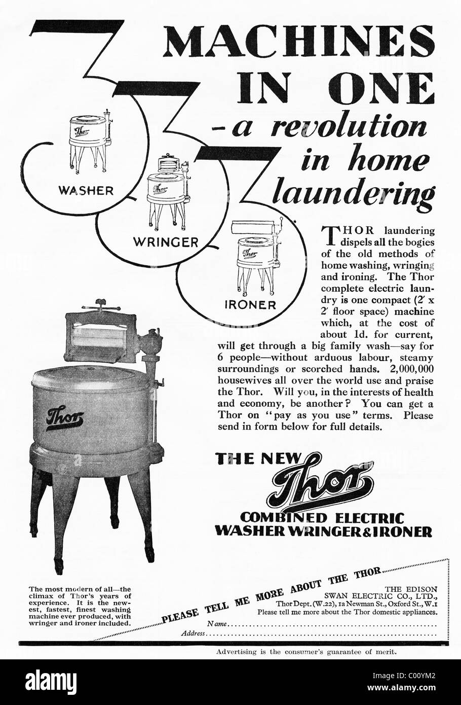 1920s piena pagina di pubblicità nella rivista dei consumatori per il Thor elettrico combinato strizzatoio rondella e il ferro da stiro macchina Foto Stock