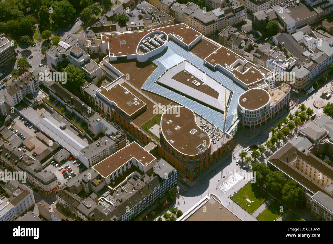 Vista aerea, Forum shopping centre, Duisburg, la zona della Ruhr, Renania settentrionale-Vestfalia, Germania, Europa Foto Stock