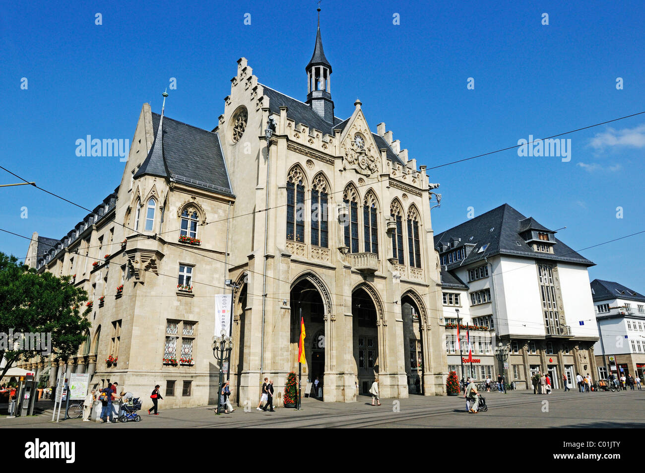 Erfurt city hall costruito nel revival gotico o stile neogotico, Fischmarkt mercato del pesce, Erfurt, Turingia, Germania, Europa Foto Stock