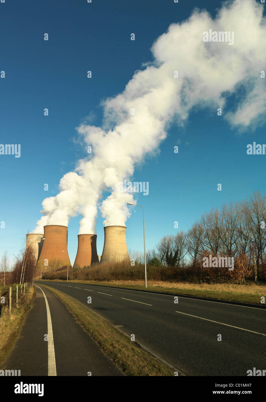 Rugeley Power station torri di raffreddamento Foto Stock