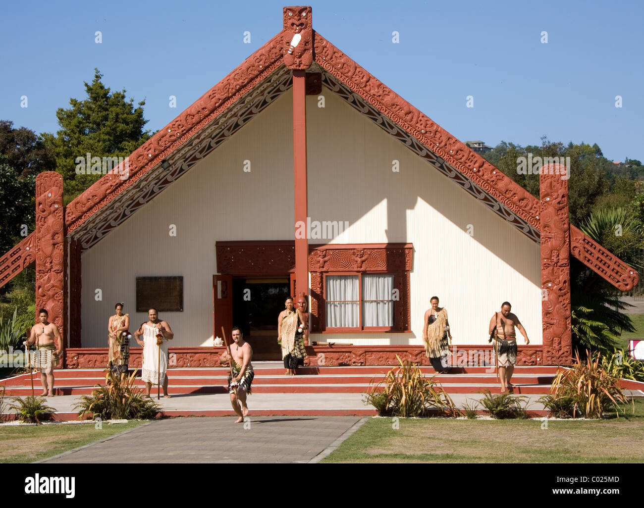 Prestazioni, Rotowhio Marae, Te Puia, Rotorua, Nuova Zelanda Foto Stock