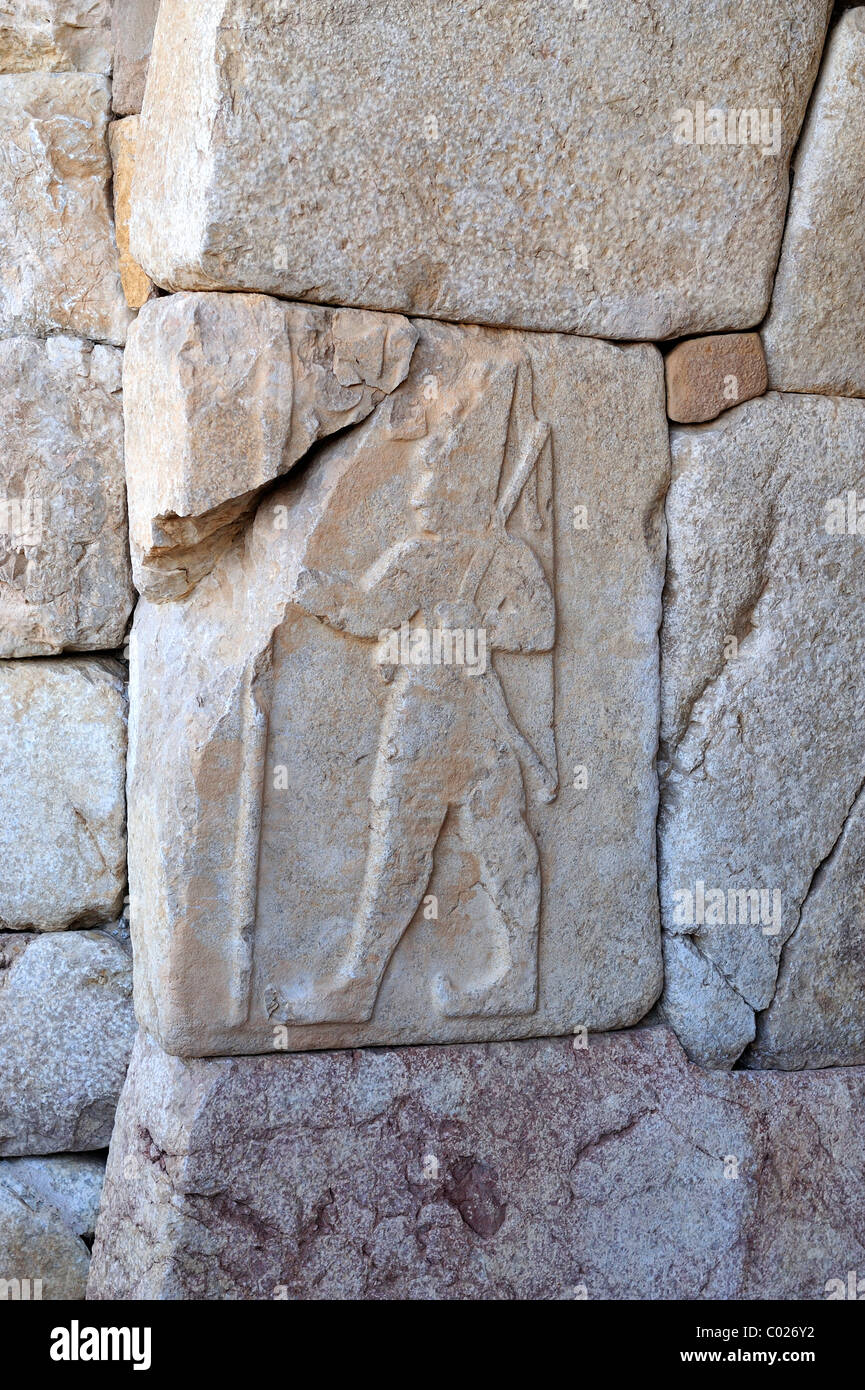 Rilievo di un dio, Santuario di Suppilulimua II, Bogazköy, Turchia 101003 38706 Foto Stock