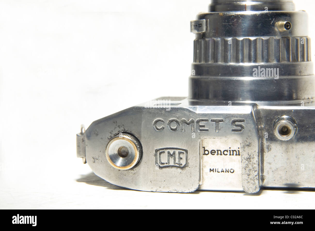 Famosa e oggi rara fotocamera art deco italiana Bencini Comet Foto Stock