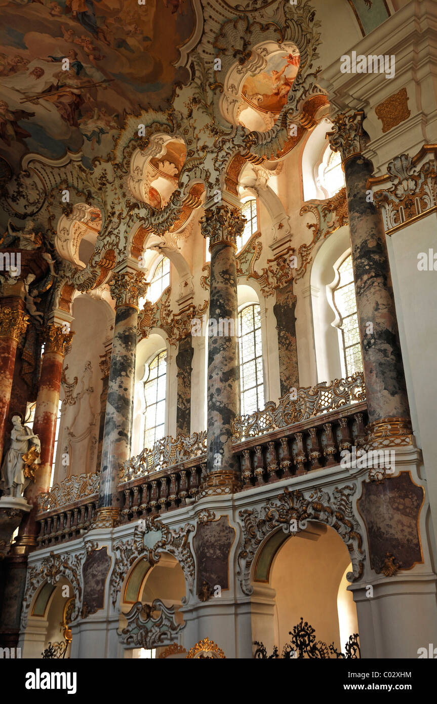 Presbiterio, rococò, Wieskirche, la chiesa di Wies 12, Wies Steingaden, Alta Baviera, Baviera, Germania, Europa Foto Stock